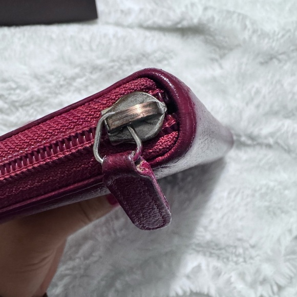 Chanel Red Leather Wallet - Picture 4 of 9